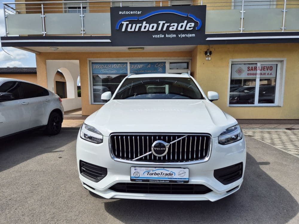 Volvo XC90 B5 AWD Momentum 7 PL - 2