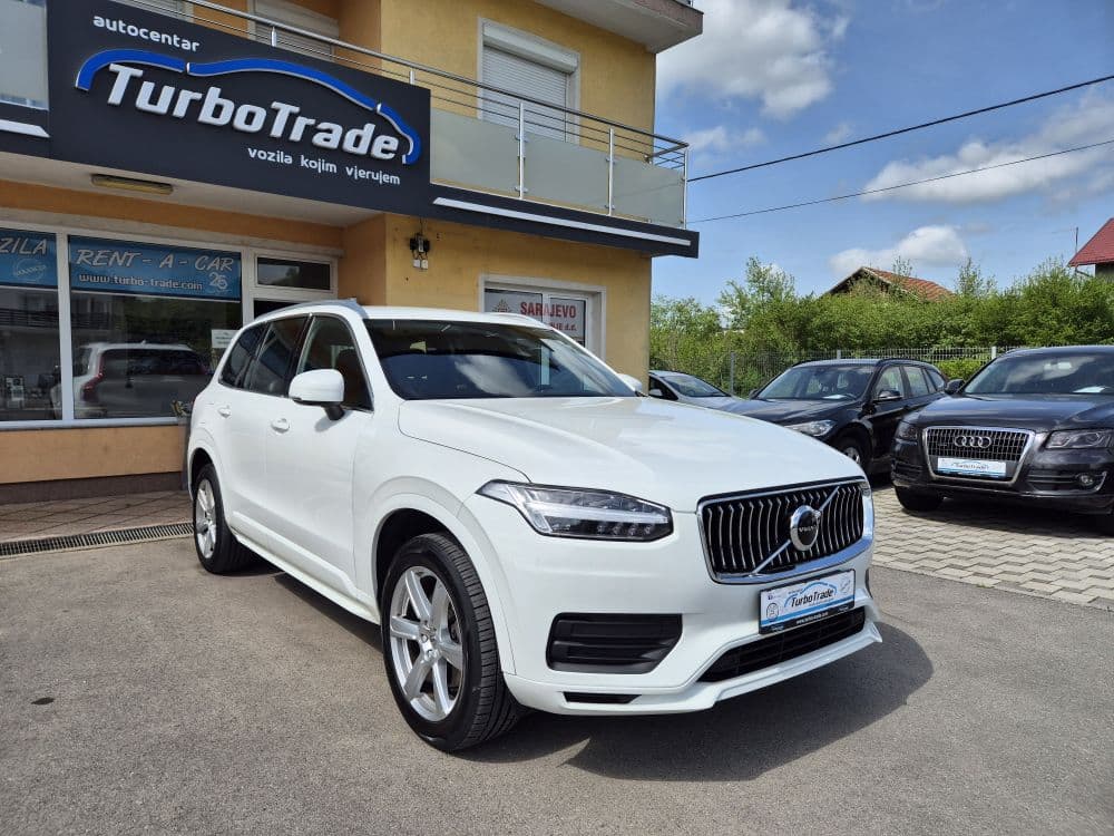 Volvo XC90 B5 AWD Momentum 7 PL