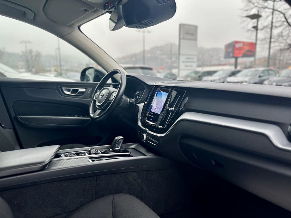 VOLVO XC60 T6 4WD - 12