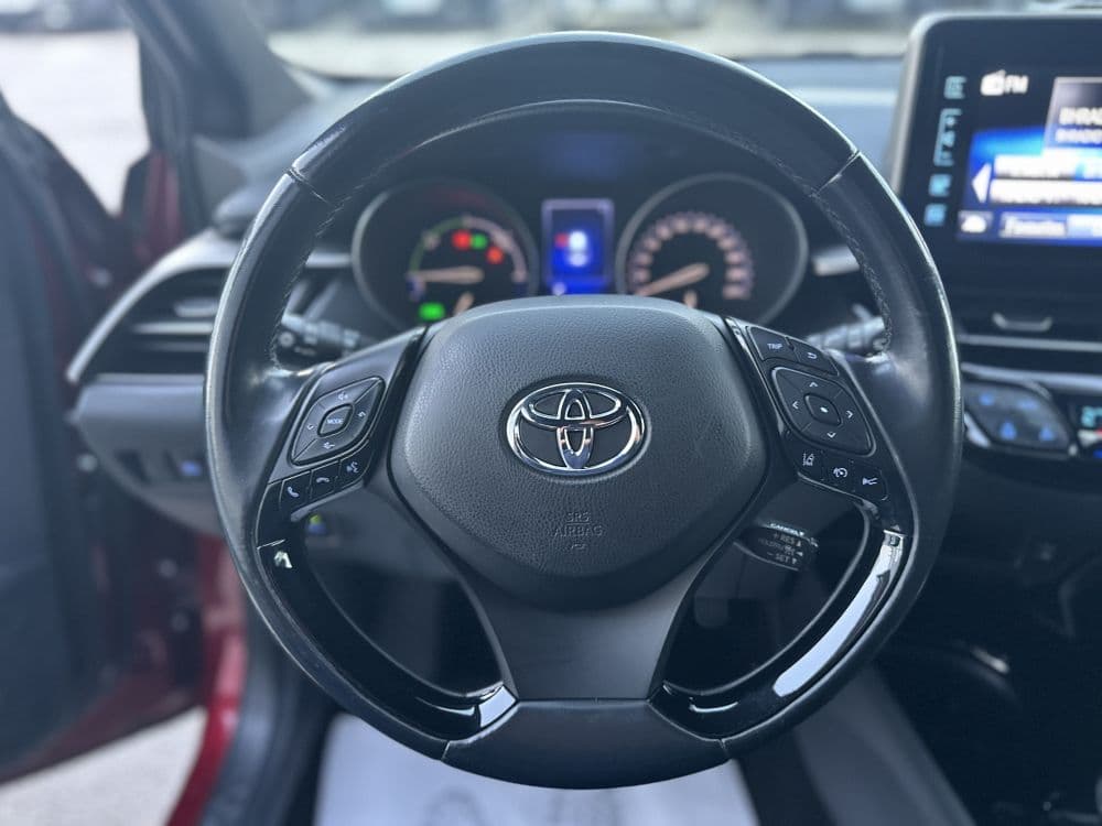 TOYOTA CHR 1.8 HYBRID XLE Premium - 13