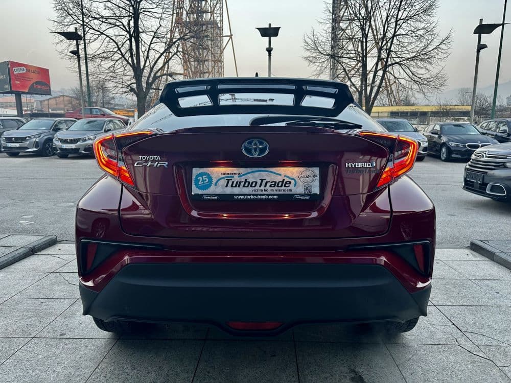 TOYOTA CHR 1.8 HYBRID XLE Premium - 5