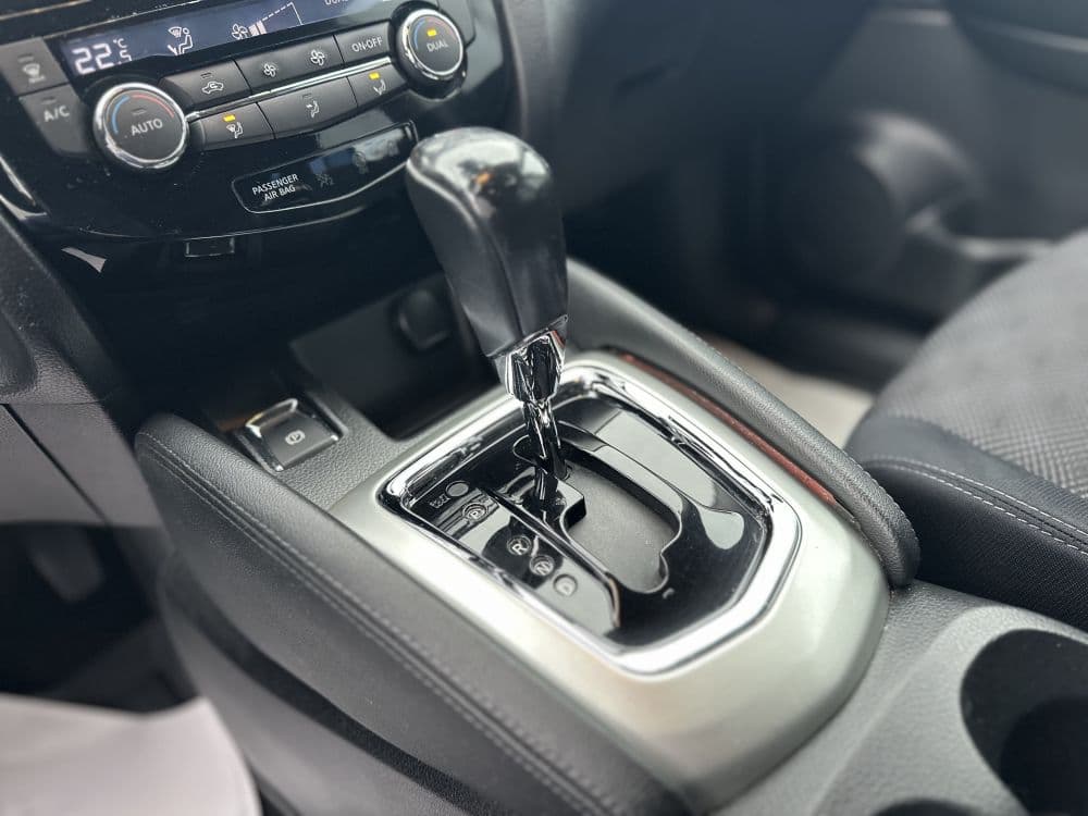 NISSAN QASHQAI 1.2 AUT - 15