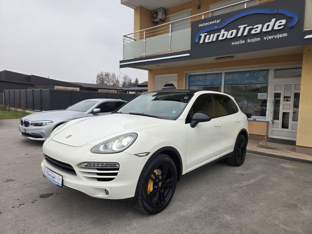 Porsche Cayenne 3.0 D V6 - 3