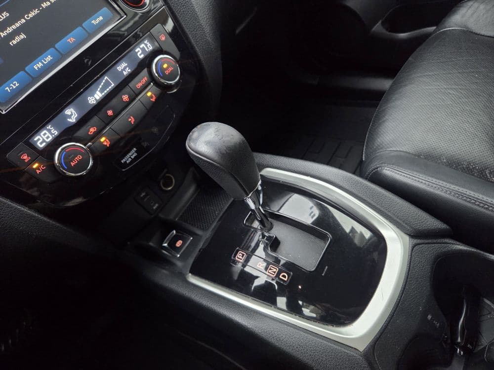 Nissan X-Trail 1.6 Dizel Tekna Aut - 13