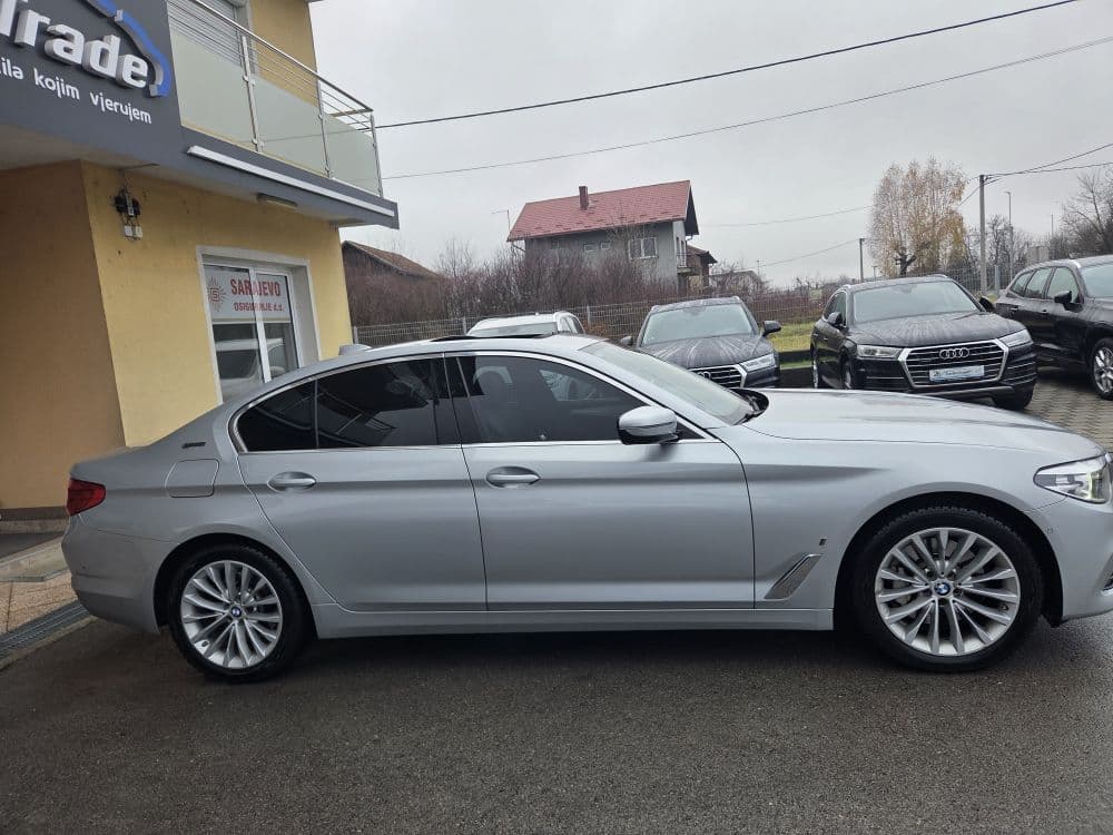 BMW 530 E DRIVE PERFORMANCE - 5