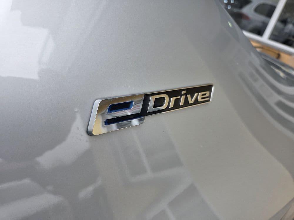 BMW 530 E DRIVE PERFORMANCE - 11