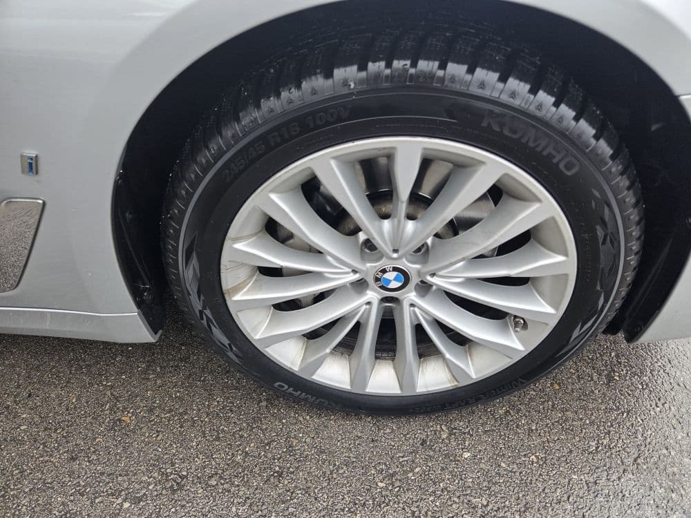 BMW 530 E DRIVE PERFORMANCE - 9