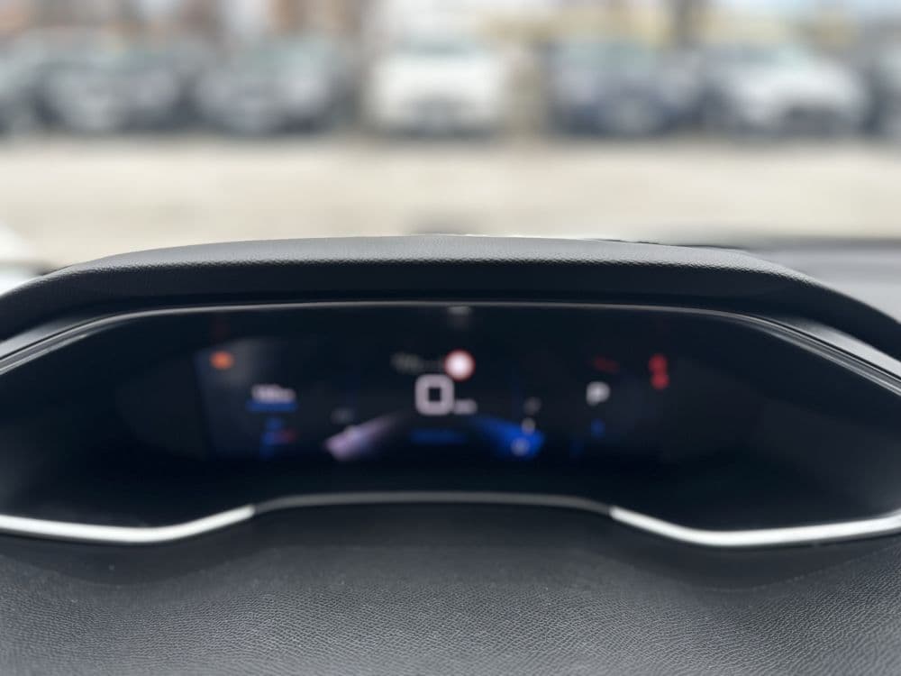 PEUGEOT 308 1.5HDI SW AUT - 12