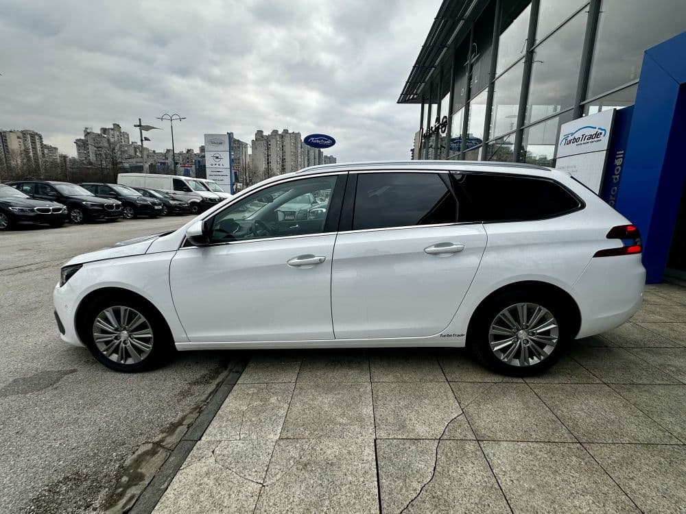 PEUGEOT 308 1.5HDI SW AUT - 5
