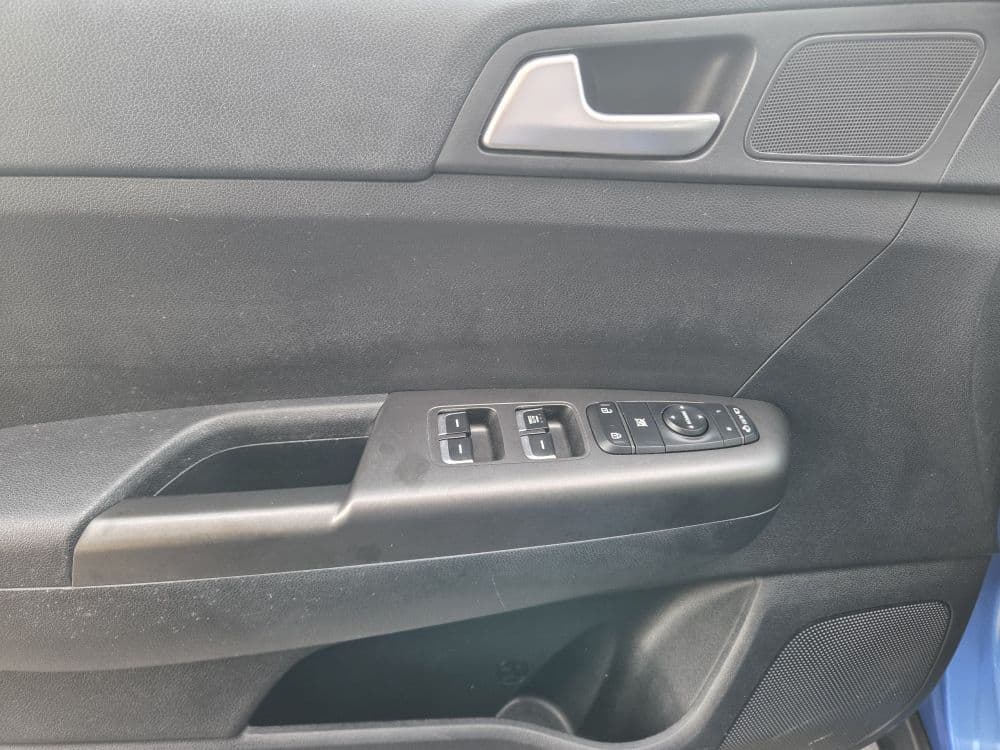 KIA SPORTAGE 1.6 CRDI BUSINESS AUT - 18