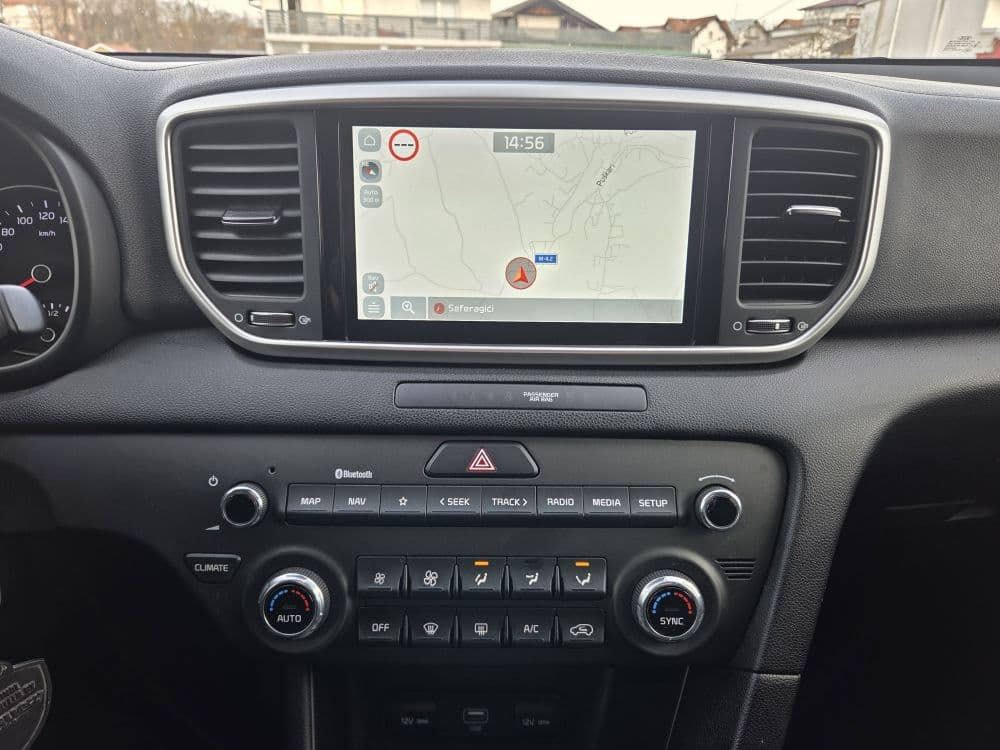 KIA SPORTAGE 1.6 CRDI BUSINESS AUT - 19