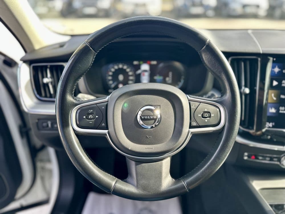 VOLVO XC60 T8 4WD PLUG IN - 12