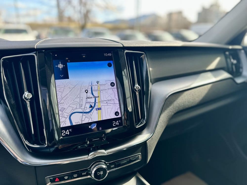 VOLVO XC60 T8 4WD PLUG IN - 14