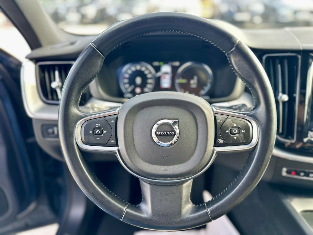 VOLVO XC60 T8 AWD PLUG IN - 12