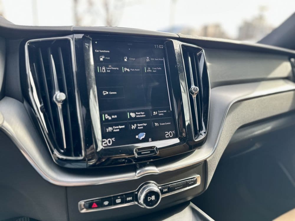 VOLVO XC60 T8 AWD PLUG IN - 13