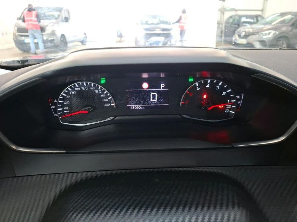 Peugeot 2008 1.2 BZ Business - 6