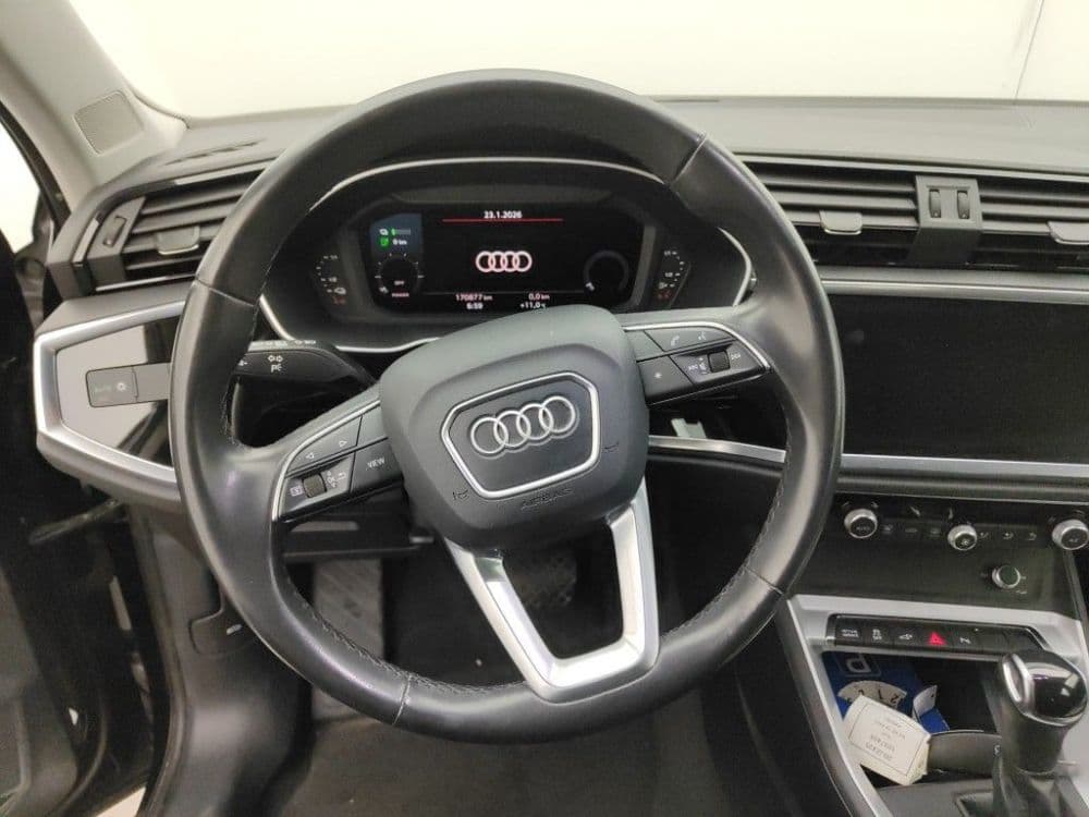 Audi Q3 45TFSI Sportback Stronic - 13