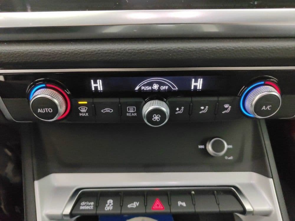 Audi Q3 45TFSI Sportback Stronic - 12