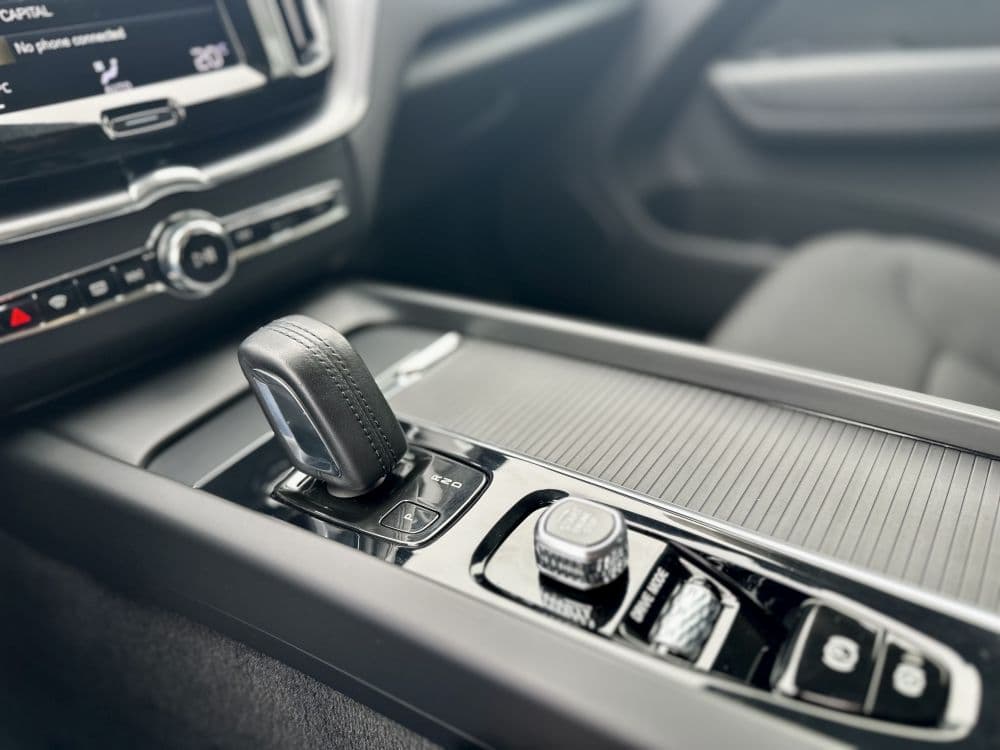 VOLVO XC60 B4 4WD - 15