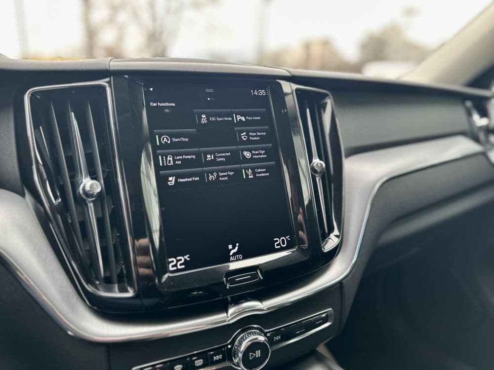 VOLVO XC60 B4 4WD - 13