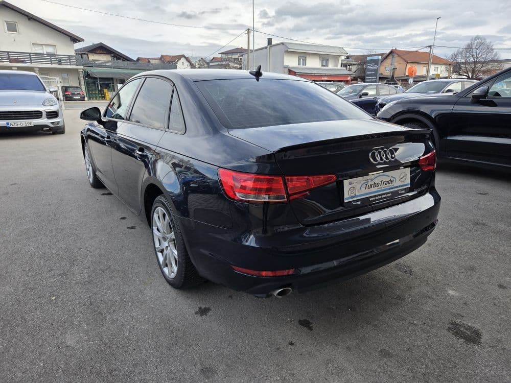 Audi A4 2.0 TDI S-tronic - 6
