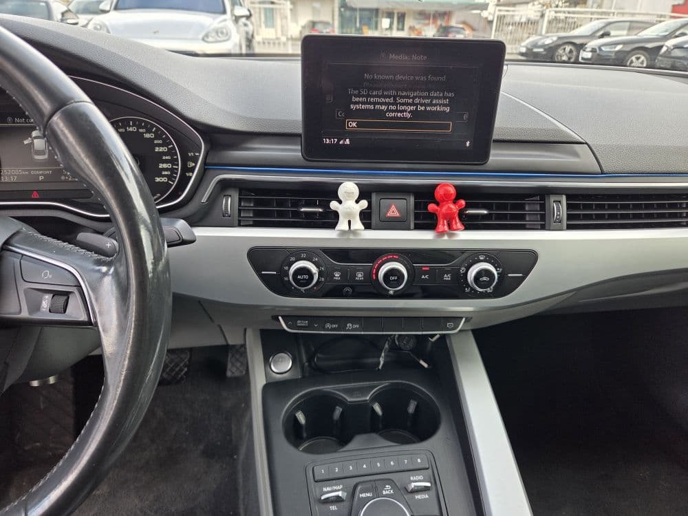 Audi A4 2.0 TDI S-tronic - 12