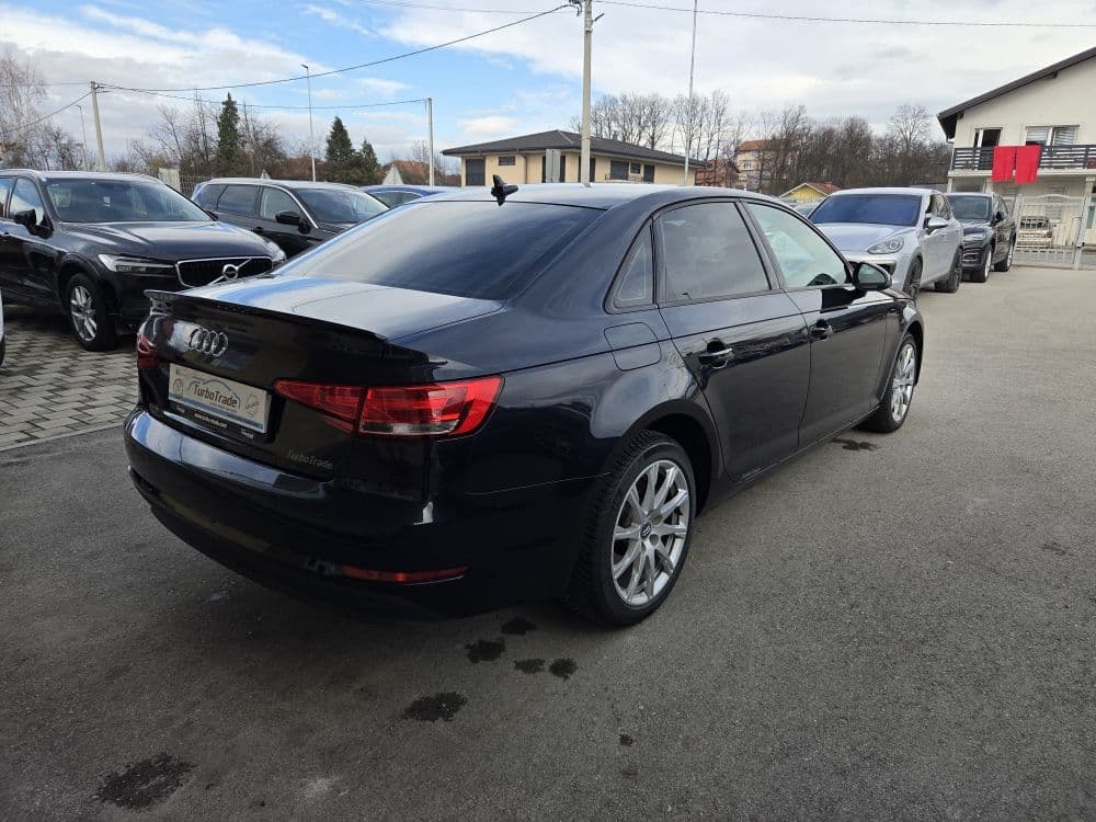 Audi A4 2.0 TDI S-tronic - 8