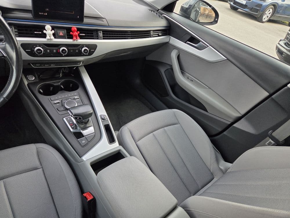 Audi A4 2.0 TDI S-tronic - 11