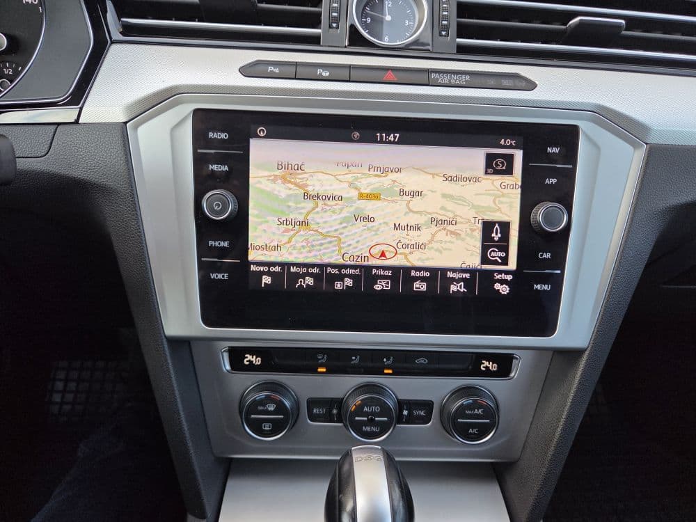 Volkswagen Passat 2.0 TDI DSG - 12