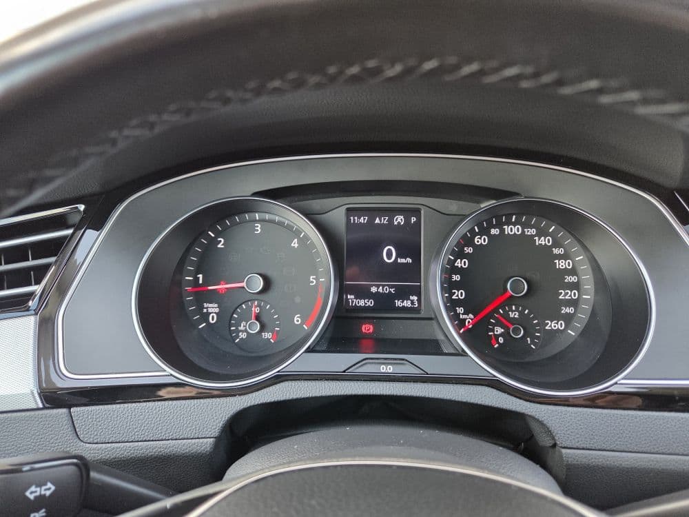 Volkswagen Passat 2.0 TDI DSG - 15