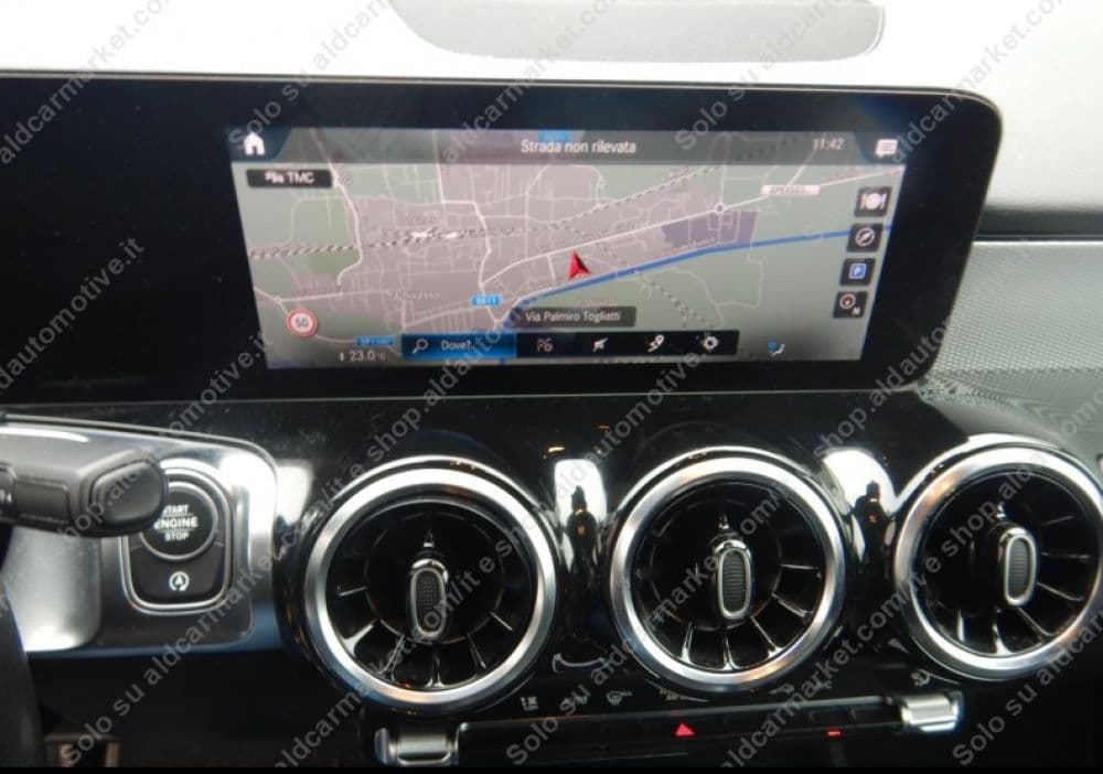 Mercedes-Benz GLB 200 CDI Business Automatic - 10