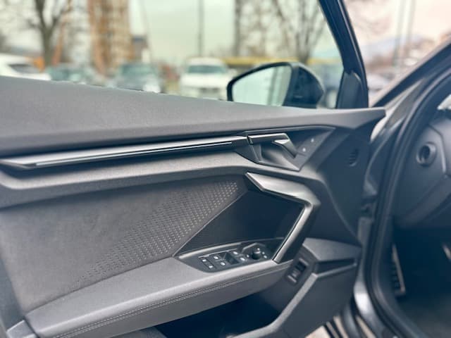 Audi RS3 Quattro TFSI S-tronic - 10