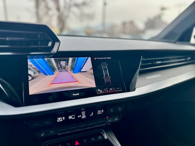 Audi RS3 Quattro TFSI S-tronic - 16