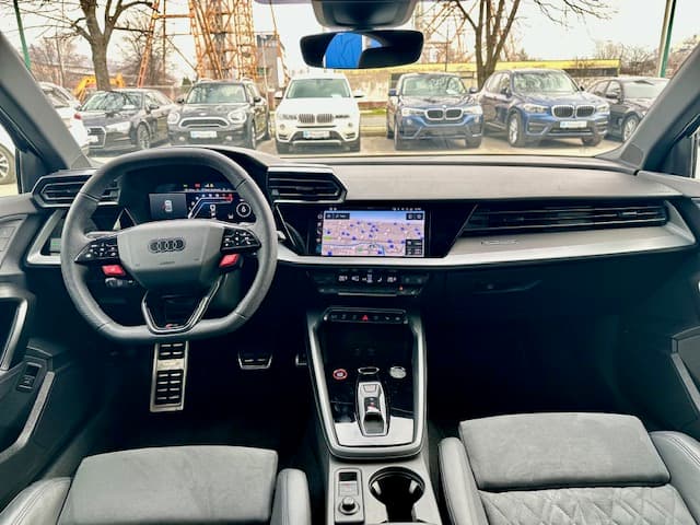 Audi RS3 Quattro TFSI S-tronic - 13