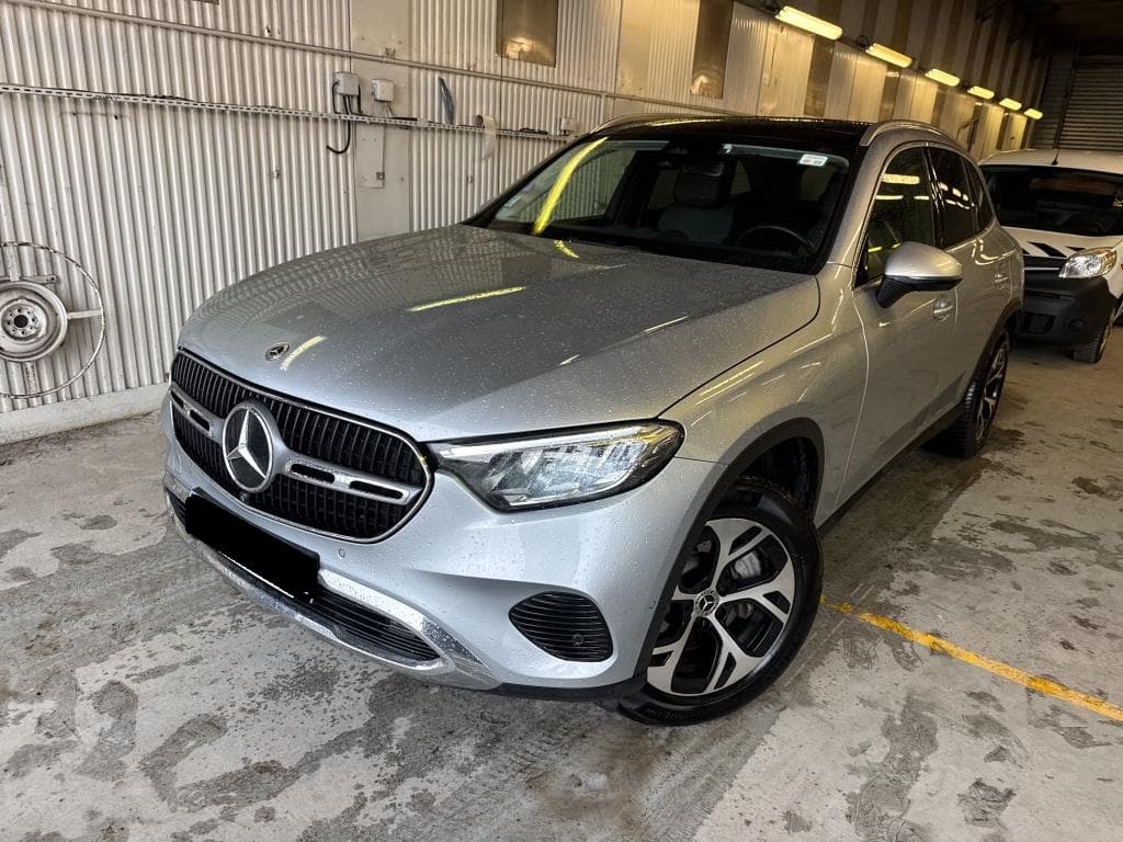 Mercedes-Benz GLC300 E Hybrid 4Matic