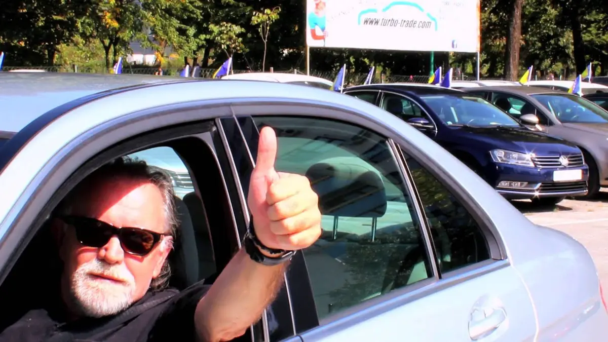 Reklamni video spot prvaka Narodnog pozorišta Josipa Pejakovića za auto salon Turbo Trade