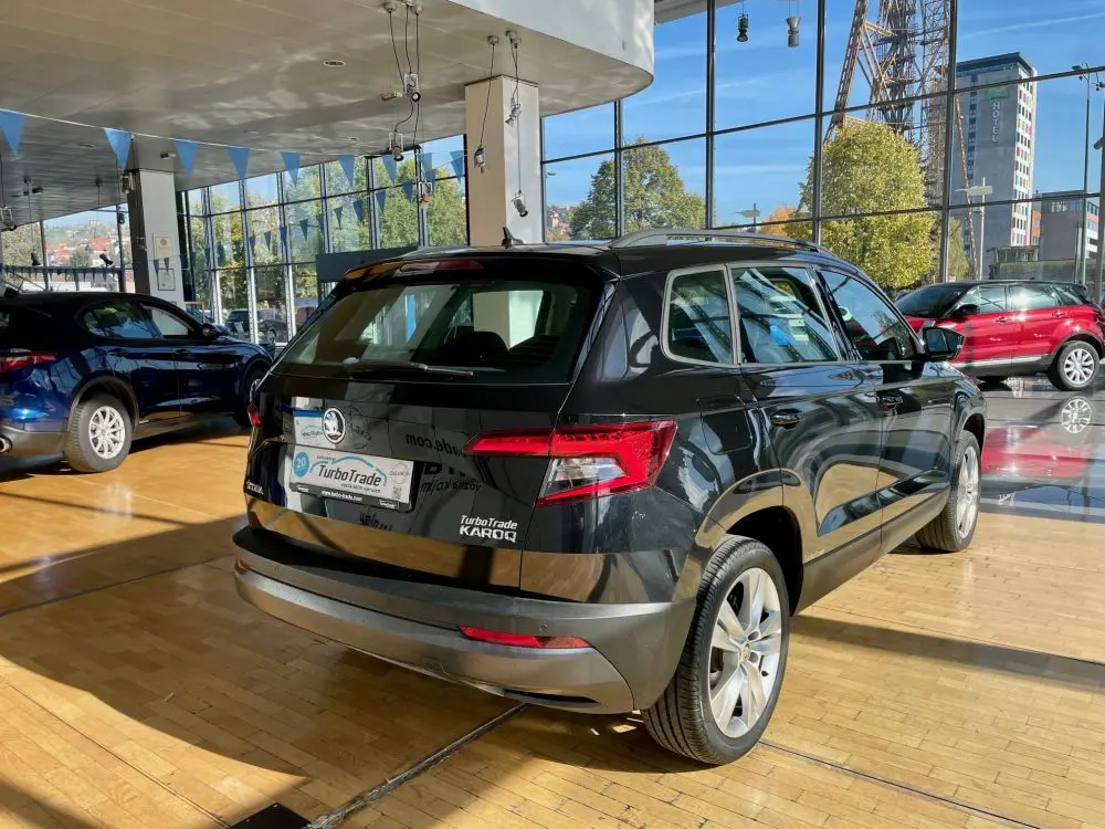 Škoda Karoq 1.6 TDI DSG Business Line - 8