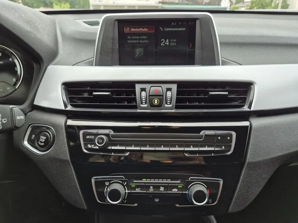 BMW X1 18D X-Drive - 12