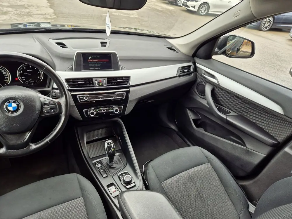 BMW X1 18D X-Drive - 11