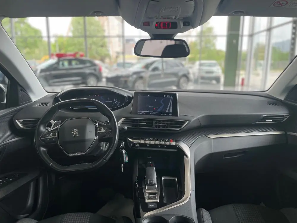 PEUGEOT 3008 1.2 BUSINESS PURETECH - 10