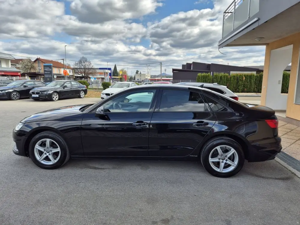 Audi A4 30TDI Business S-tronic - 4