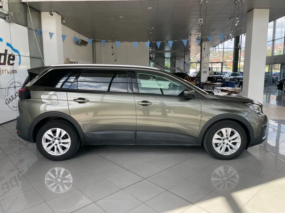 Peugeot 5008 1.6 HDI Business 7PL - 4