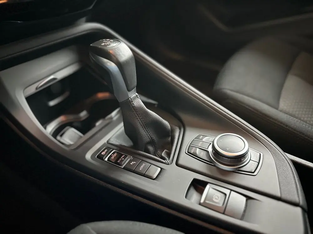 BMW X1 X-DRIVE 25E BUSINESS - 16