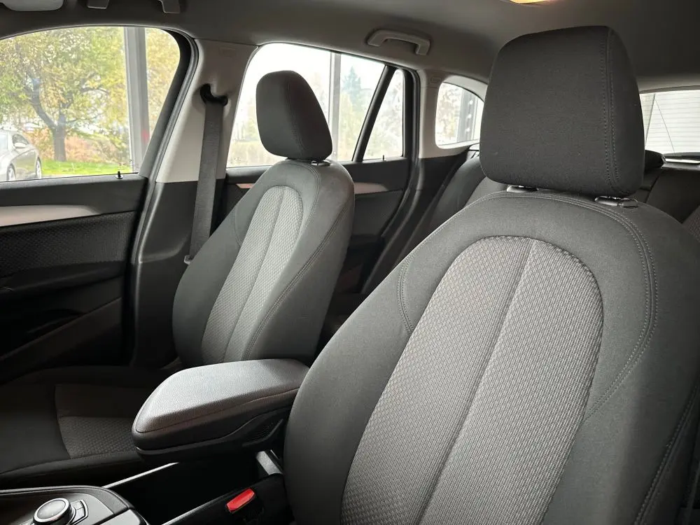 BMW X1 X-DRIVE 25E BUSINESS - 11