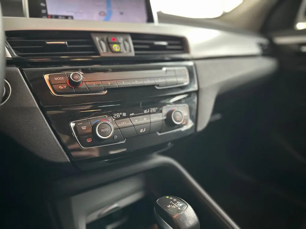 BMW X1 X-DRIVE 25E BUSINESS - 15