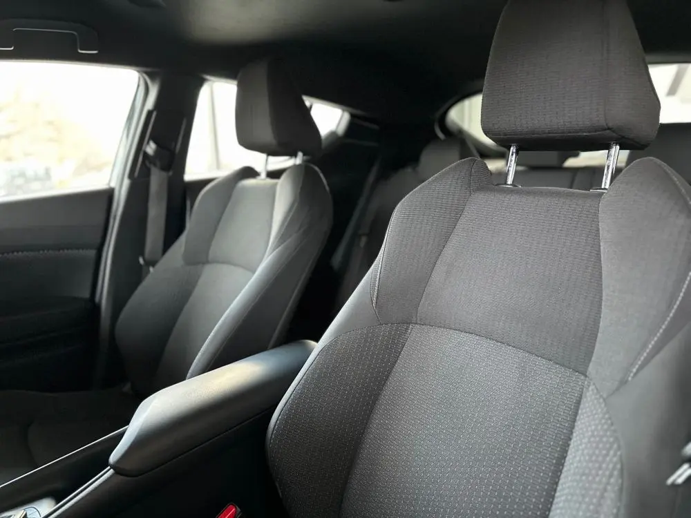 TOYOTA C-HR 1.8 E-CVT BUSINESS HYBRID - 12