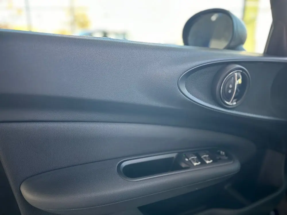 MINI CLUBMAN ONE 1.5 D - 10