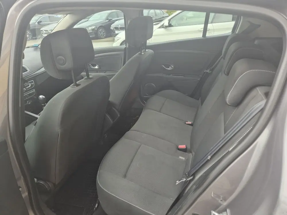 Renault Megane 1.5 DCI Business Nav - 18