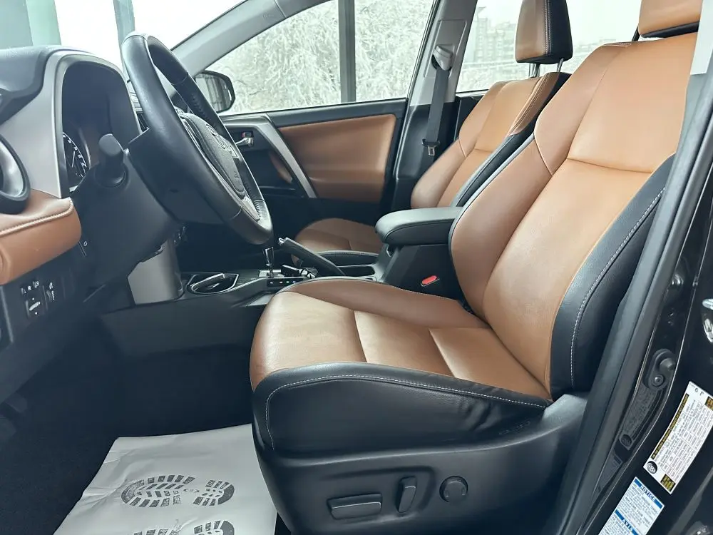 TOYOTA RAV4 AWD A/T HYBRID - 10