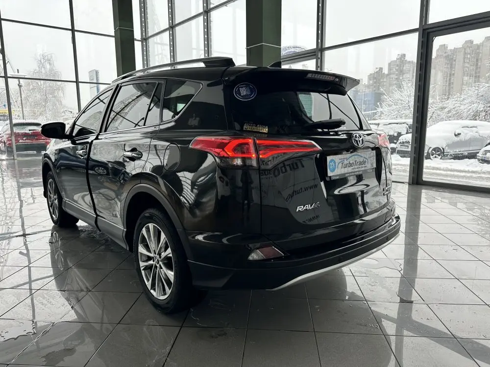 TOYOTA RAV4 AWD A/T HYBRID - 5